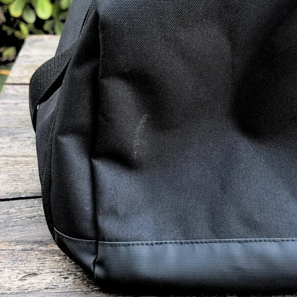 John Deere Large Duffel Travel Bag LOGO Black Never Used Excellent Condition - Picture 4 of 11